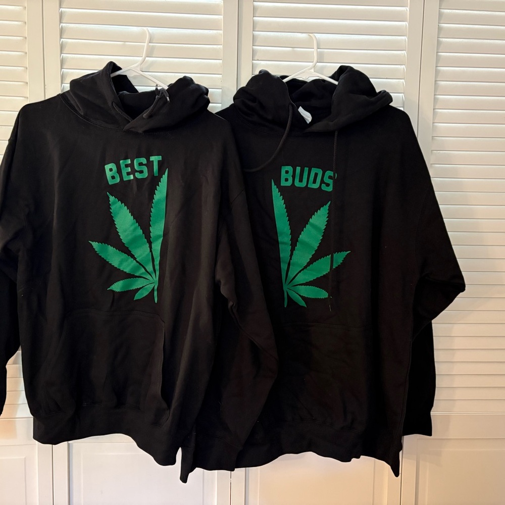Set of 2 ‘Best Buds' Hoodie Set Couples Friends mens NEW Medium & Mens Large